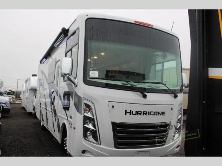 Thumbnail Photo undefined for New 2023 Thor Hurricane 29M