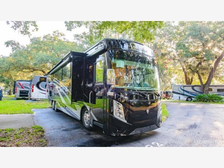 Thumbnail Photo undefined for New 2023 Thor Venetian B42