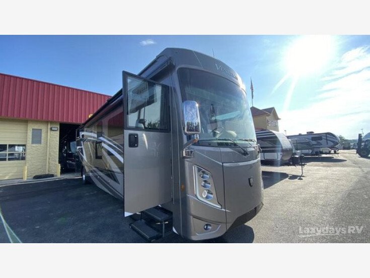 Thumbnail Photo undefined for New 2023 Thor Venetian R40