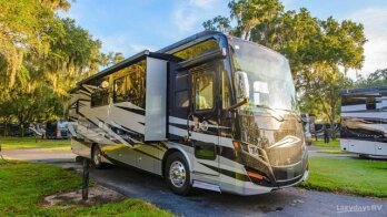 New 2023 Tiffin Allegro Red 33 AA