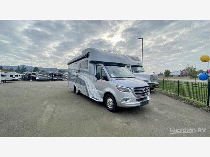 Thumbnail Photo undefined for New 2023 Tiffin Wayfarer