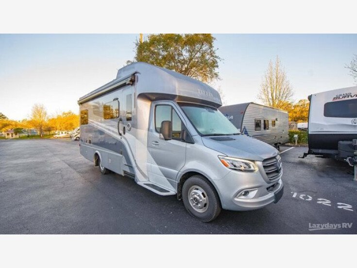 Thumbnail Photo undefined for New 2023 Tiffin Wayfarer