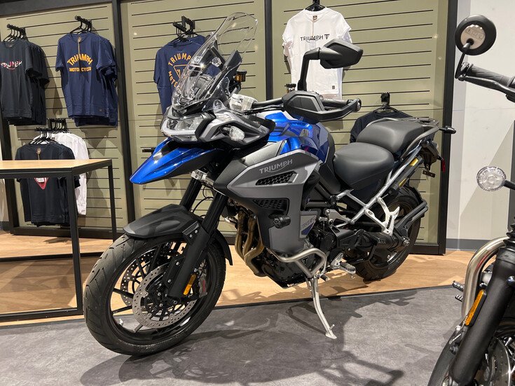 Thumbnail Photo undefined for New 2023 Triumph Tiger 1200 GT Explorer