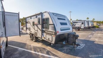 New 2023 Winnebago Micro Minnie 2100BH