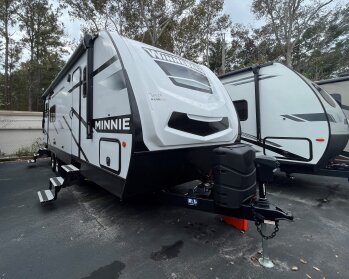 New 2023 Winnebago Minnie
