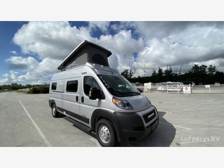 Thumbnail Photo undefined for New 2023 Winnebago Solis 59P