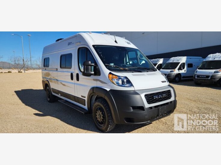 Thumbnail Photo undefined for New 2023 Winnebago Solis 59P