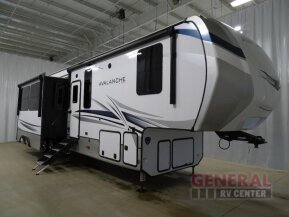 2024 Keystone Avalanche 390DS for sale 300483169