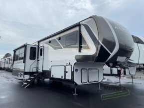 2024 Keystone Avalanche for sale 300491612