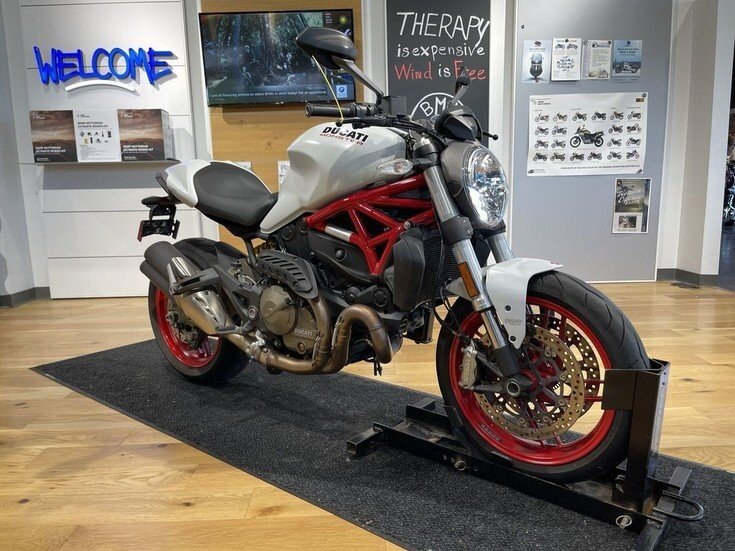 2015 Ducati Monster 821 Motorcycle