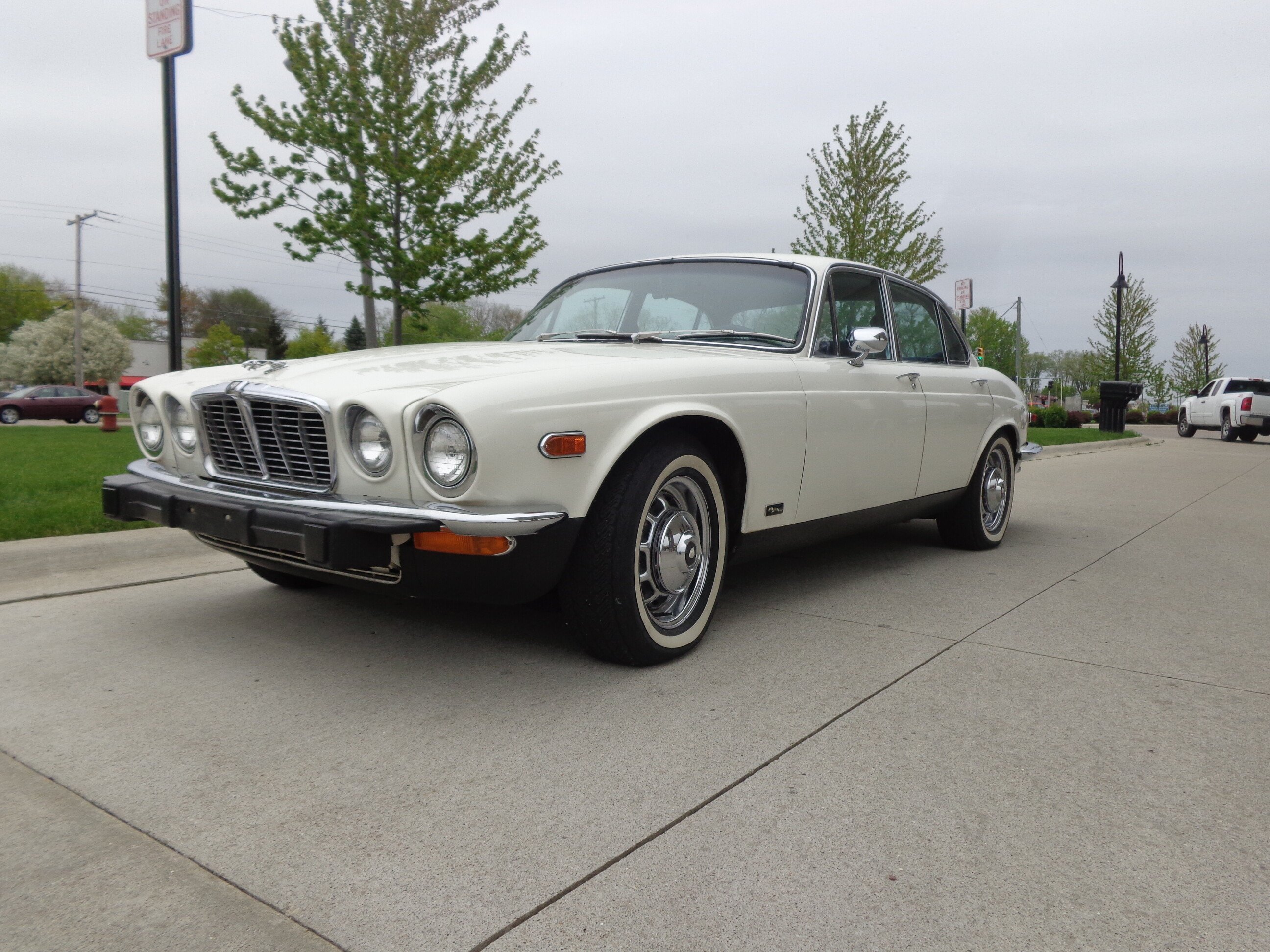 1974 Jaguar XJ6 for sale near STERLING HEIGHTS, Michigan 48314