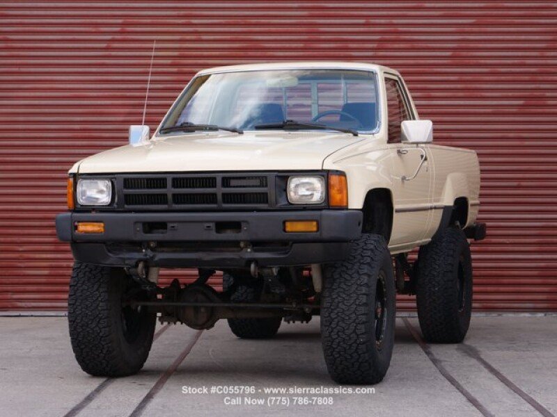 1985 toyota truck