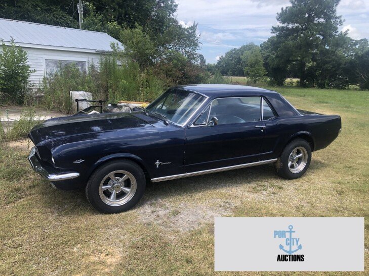 Live Estate Auction Classic Ford Mustang, SUV & Motorcycles