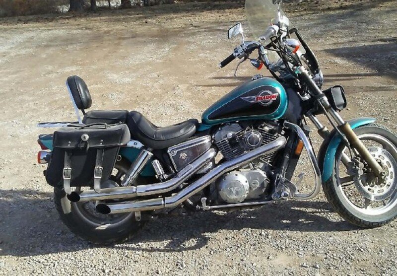 Honda Vt1100 Series 1995 2007 Clymer Motorcycle Repair Penton