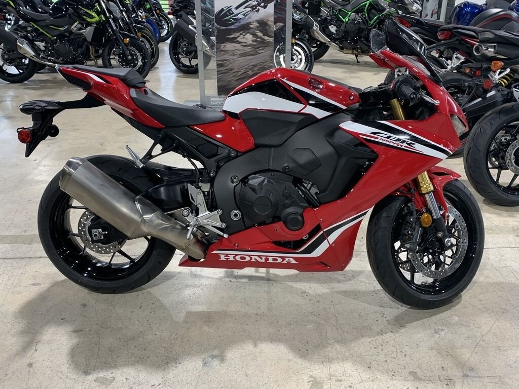 2019 cbr1000rr price