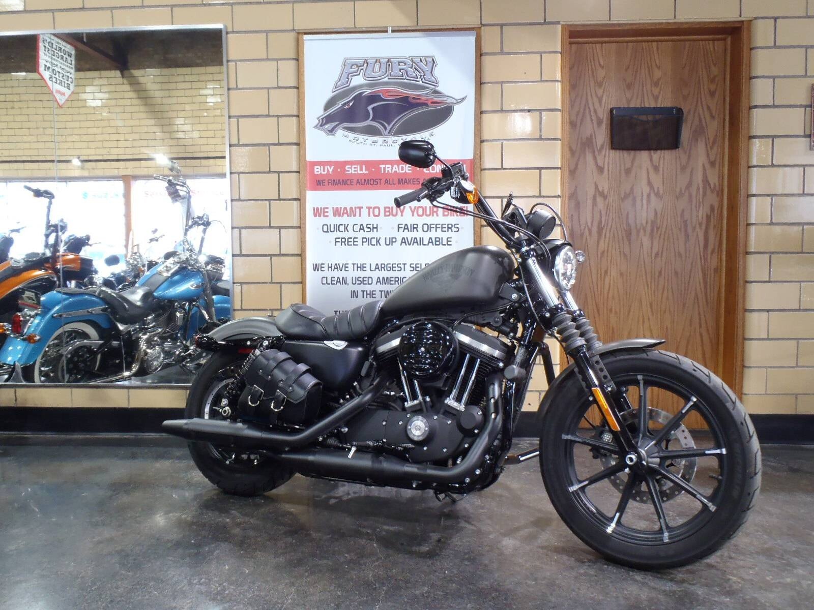 2018 Harley-Davidson Sportster Iron 883 