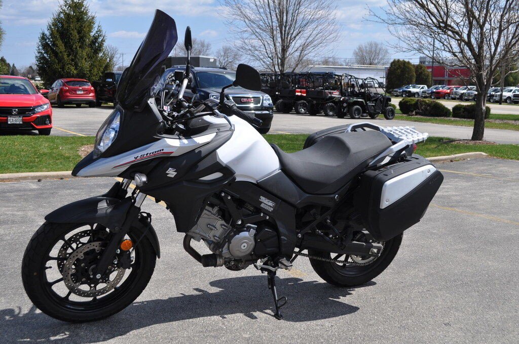 bagger style motorcycle