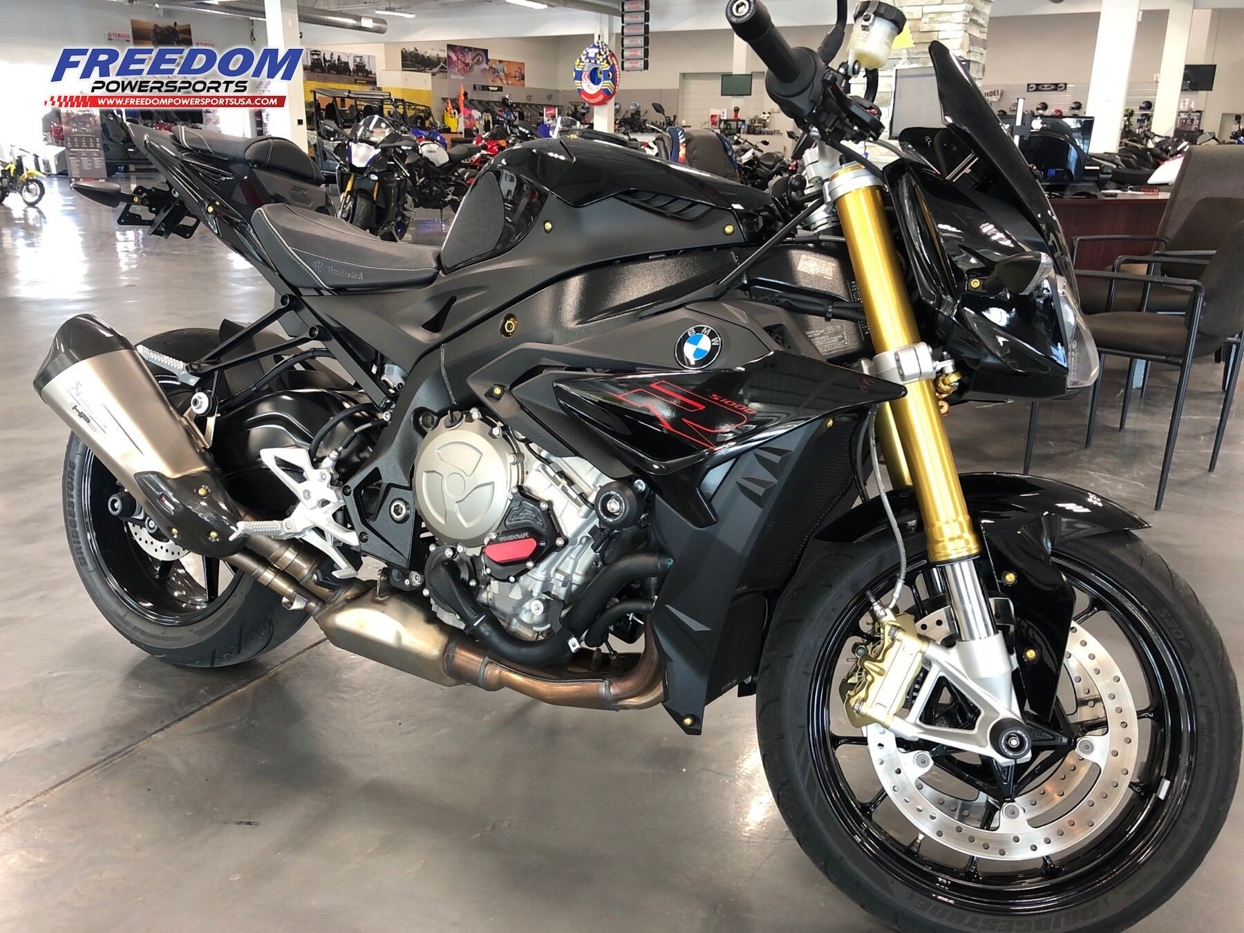 2019 BMW S1000R Guide • Total Motorcycle