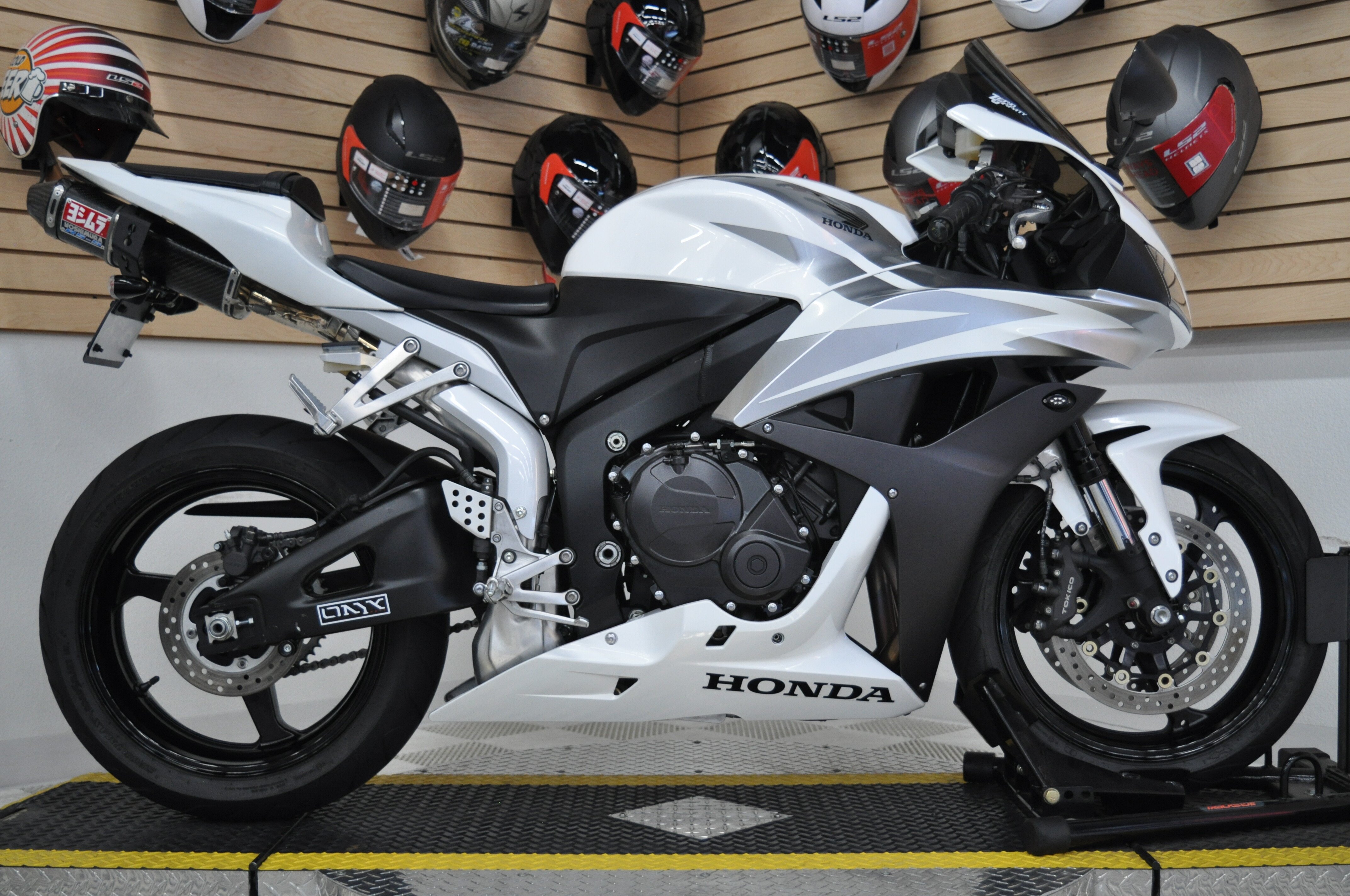 Honda cbr600rr 2007 характеристики