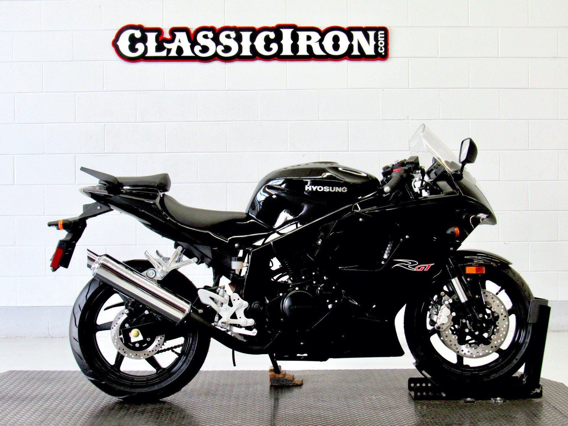 hyosung gt250r for sale