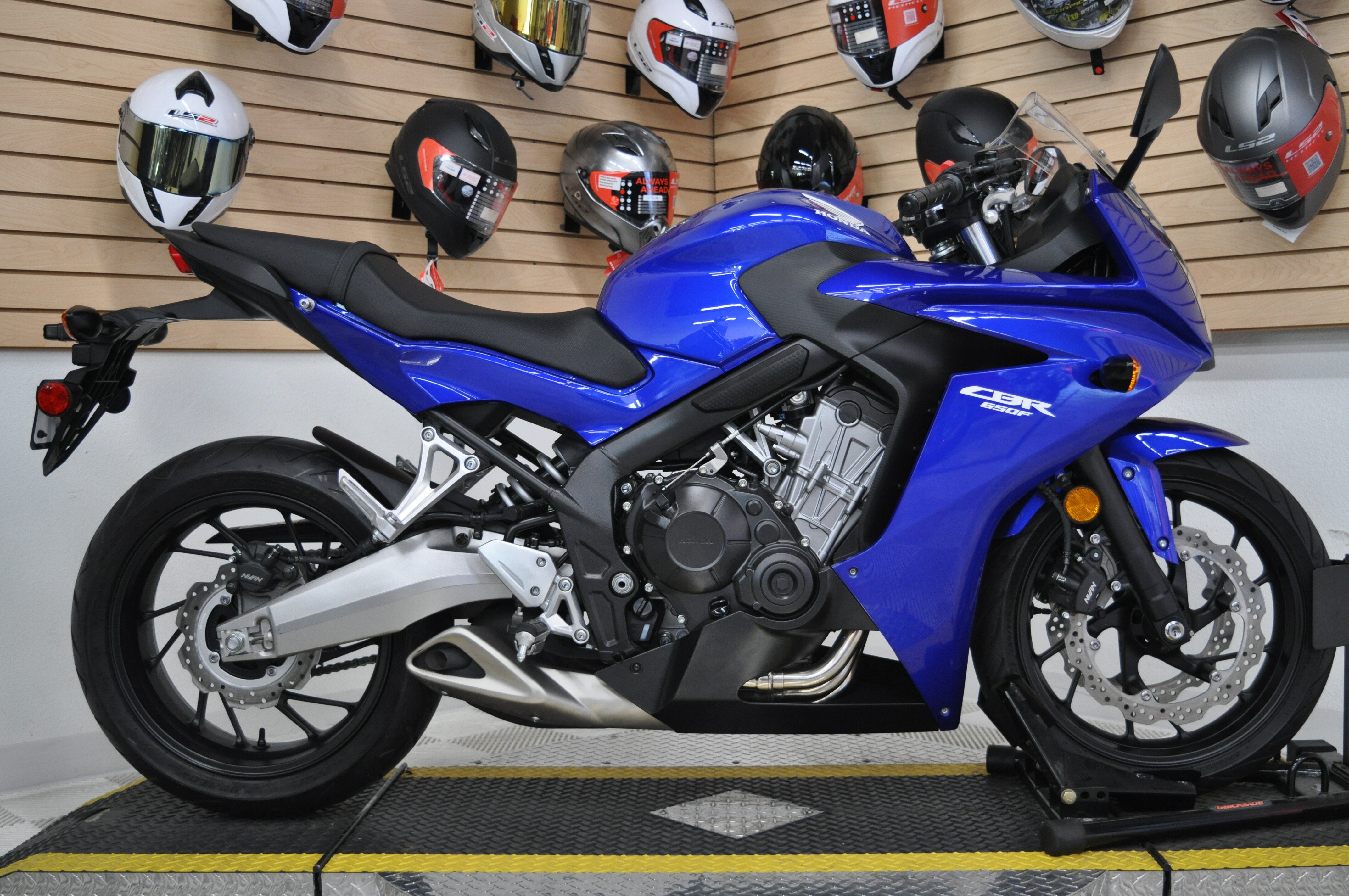 2014 Honda Cbr650f For Sale Near San Diego California 92111 Motorcycles On Autotrader